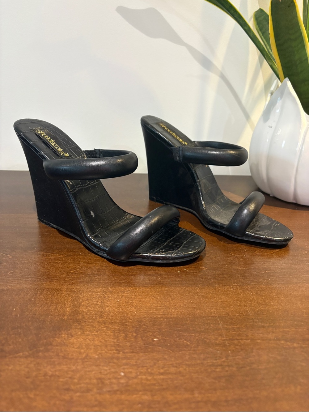 Black Wedge Slide Sandals - Unbranded